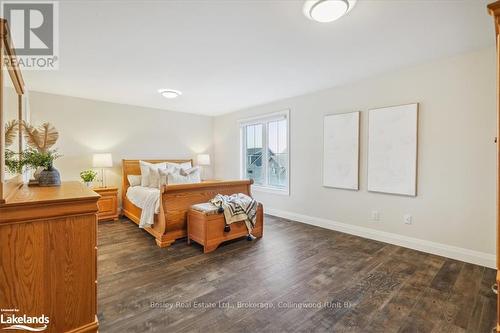 194 Courtland Street, Blue Mountains (Blue Mountain Resort Area), ON - Indoor Photo Showing Bedroom