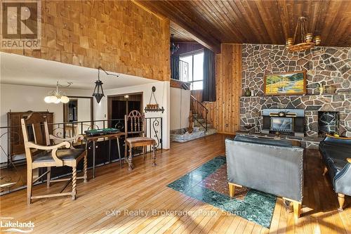 11 Macfarlane Street, Parry Sound, ON - Indoor With Fireplace