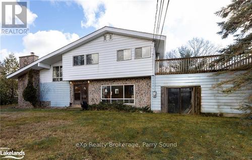 11 Macfarlane Street, Parry Sound, ON - Outdoor