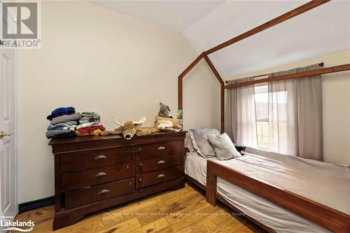 8 Meadow Street, Parry Sound, ON - Indoor Photo Showing Bedroom