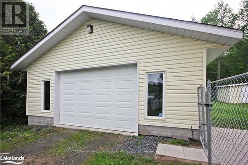 8 Meadow Street, Parry Sound, ON - Outdoor With Exterior