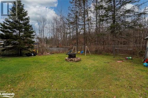 8 Meadow Street, Parry Sound, ON - Outdoor