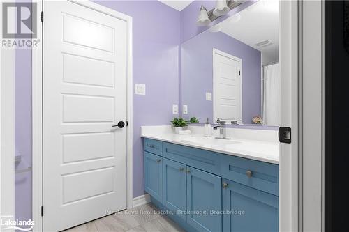 80 Chambery Street, Bracebridge (Macaulay), ON - Indoor Photo Showing Bathroom