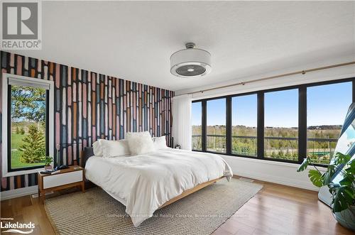 6398 Second Line, Centre Wellington, ON - Indoor Photo Showing Bedroom