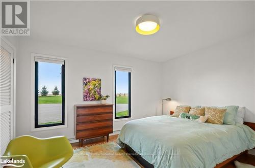 6398 Second Line, Centre Wellington, ON - Indoor Photo Showing Bedroom