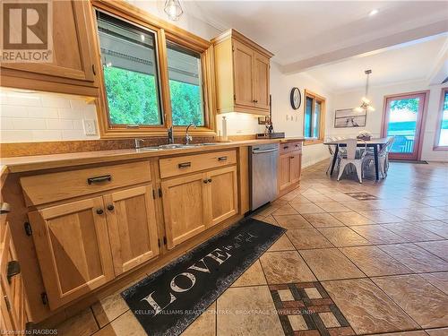 426 Mallory Beach Road, South Bruce Peninsula, ON - Indoor Photo Showing Kitchen With Double Sink