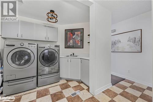 295 Eliza Street, Meaford, ON - Indoor Photo Showing Laundry Room