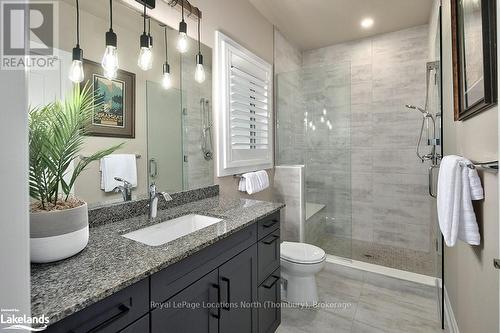 104 Clippers Lane, Blue Mountains, ON - Indoor Photo Showing Bathroom