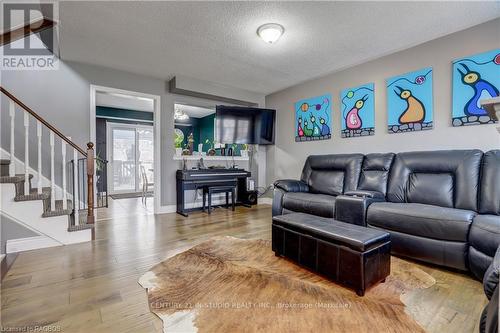 218 Marilyn Street, Shelburne, ON - Indoor Photo Showing Living Room