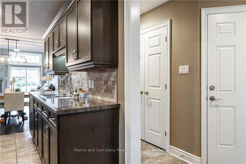 221 - 50 Galt Road Road, Stratford, ON - Indoor Photo Showing Kitchen With Double Sink