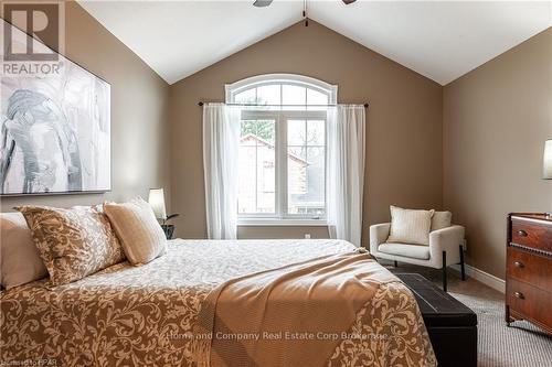 221 - 50 Galt Road Road, Stratford, ON - Indoor Photo Showing Bedroom