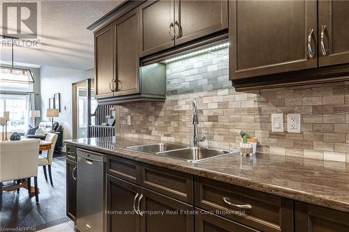 221 - 50 Galt Road Road, Stratford, ON - Indoor Photo Showing Kitchen With Double Sink