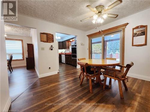 347 Tyendinaga Drive, Saugeen Shores (South Bruce Peninsula), ON - Indoor Photo Showing Kitchen With Double Sink