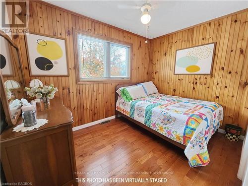 347 Tyendinaga Drive, Saugeen Shores (South Bruce Peninsula), ON - Indoor Photo Showing Bedroom