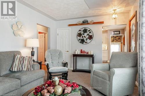 29 Mcdonald Street, Stratford, ON - Indoor Photo Showing Living Room