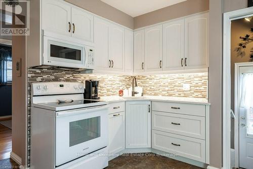 29 Mcdonald Street, Stratford, ON - Indoor Photo Showing Kitchen