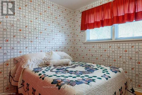 29 Mcdonald Street, Stratford, ON - Indoor Photo Showing Bedroom