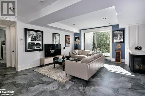 154 Landry Lane, Blue Mountains, ON - Indoor Photo Showing Living Room With Fireplace