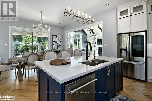 154 Landry Lane, Blue Mountains, ON - Indoor Photo Showing Kitchen With Double Sink