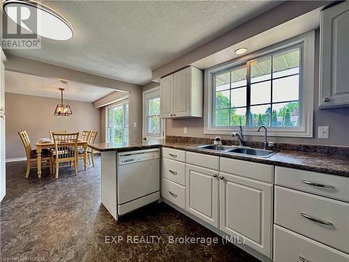 129 Westfall Crescent, West Grey, ON - Indoor Photo Showing Kitchen With Double Sink