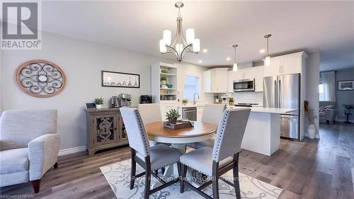 103 Huron Heights Drive, Ashfield-Colborne-Wawanosh (Colborne), ON - Indoor Photo Showing Dining Room