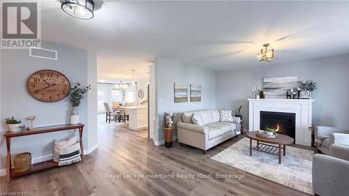 103 Huron Heights Drive, Ashfield-Colborne-Wawanosh (Colborne), ON - Indoor Photo Showing Living Room With Fireplace