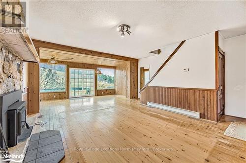 556341 6Th Line, Blue Mountains, ON - Indoor Photo Showing Other Room