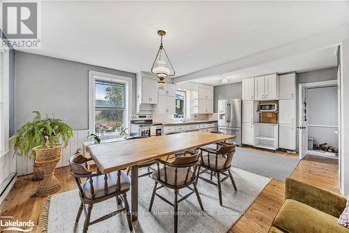 556341 6Th Line, Blue Mountains, ON - Indoor Photo Showing Dining Room