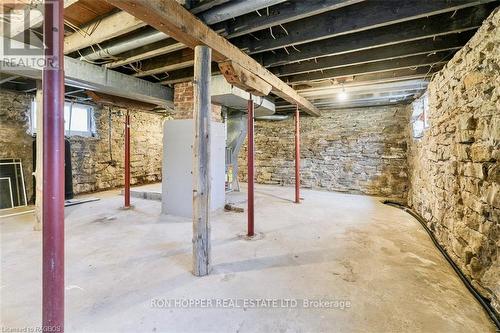 950 16Th Street W, Georgian Bluffs, ON - Indoor Photo Showing Basement