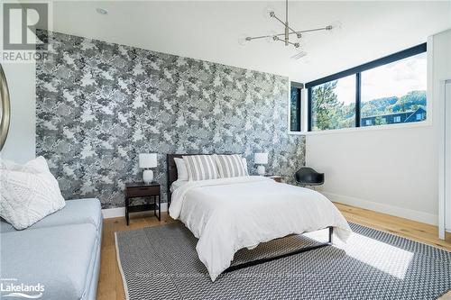 143 Wyandot Court, Blue Mountains (Blue Mountain Resort Area), ON - Indoor Photo Showing Bedroom