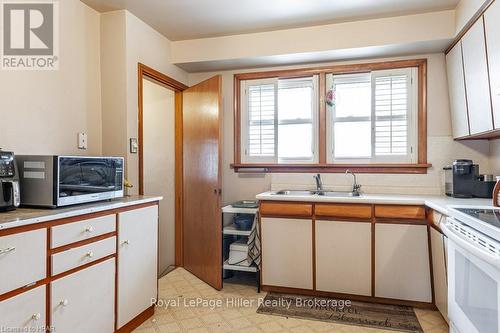 51 Gordon Street, Stratford, ON - Indoor Photo Showing Kitchen With Double Sink