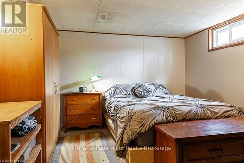 51 Gordon Street, Stratford, ON - Indoor Photo Showing Bedroom