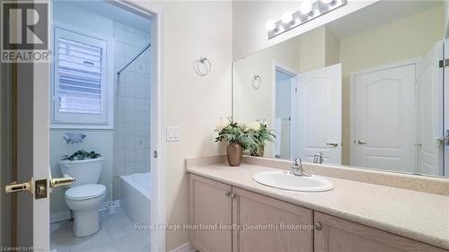 8 Macpherson Avenue, Huron East (Egmondville), ON - Indoor Photo Showing Bathroom