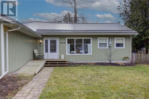 205 London Road, Huron-Kinloss, ON - Outdoor