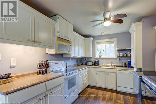 205 London Road, Huron-Kinloss, ON - Indoor Photo Showing Kitchen With Double Sink