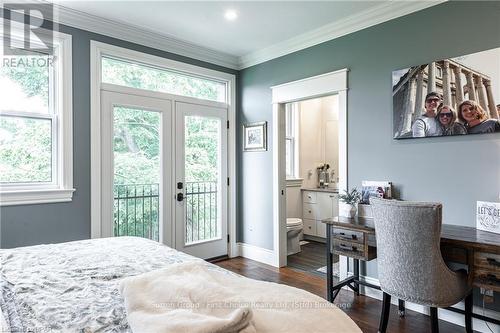 109 - 362 Fairview Street, Wilmot, ON - Indoor Photo Showing Bedroom