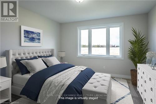 376 Hawthorne Street, Saugeen Shores, ON - Indoor Photo Showing Bedroom