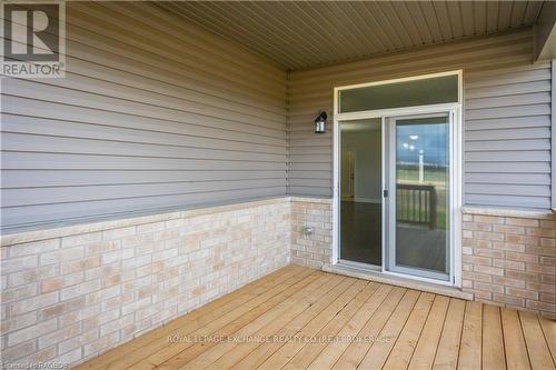 376 Hawthorne Street, Saugeen Shores, ON - Outdoor With Deck Patio Veranda With Exterior