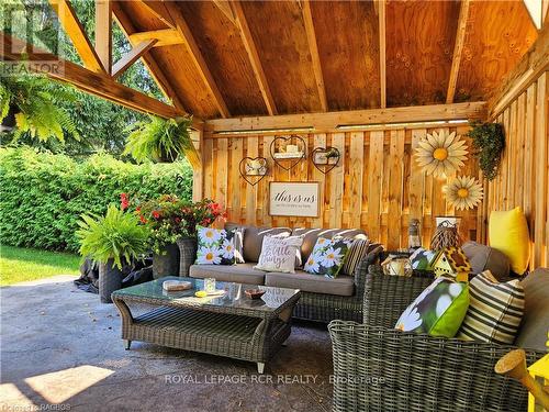 107 Mary Avenue, Georgian Bluffs, ON - Outdoor With Deck Patio Veranda