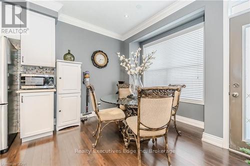 174 Coulthard Boulevard, Cambridge, ON - Indoor Photo Showing Dining Room