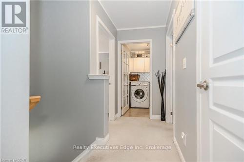 174 Coulthard Boulevard, Cambridge, ON - Indoor Photo Showing Laundry Room