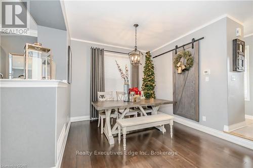 174 Coulthard Boulevard, Cambridge, ON - Indoor Photo Showing Dining Room