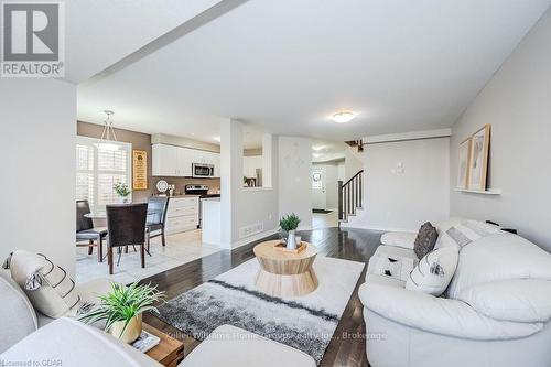 50 Wilkie Crescent, Guelph (Pine Ridge), ON - Indoor Photo Showing Living Room