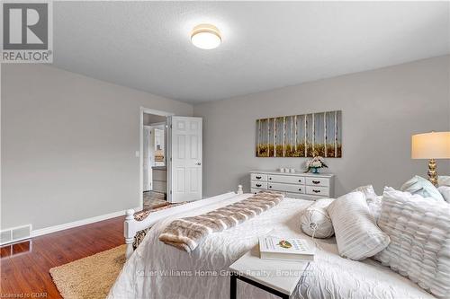 5819 Wellington Cty Rd 7, Rr.5 Road, Guelph/Eramosa, ON - Indoor Photo Showing Bedroom