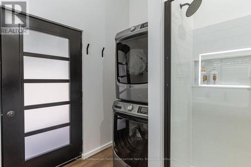 1323 Basshaunt Lake Rd, Dysart Et Al, ON - Indoor Photo Showing Laundry Room