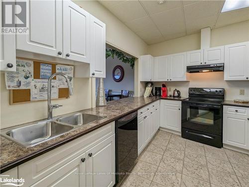 Gl5 - 10B Kimberley Avenue, Bracebridge (Macaulay), ON - Indoor Photo Showing Kitchen With Double Sink