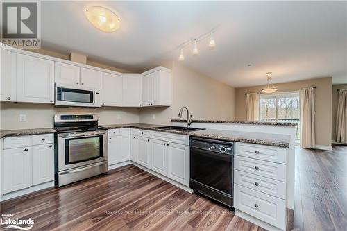 Gl5 - 10B Kimberley Avenue, Bracebridge (Macaulay), ON - Indoor Photo Showing Kitchen