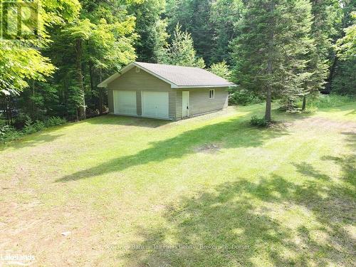 2108 Brady Lake Road, Minden Hills, ON - Outdoor