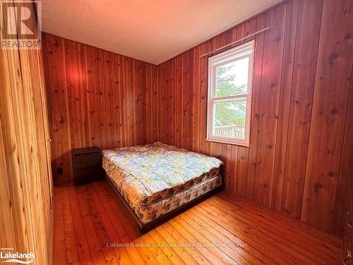 2108 Brady Lake Road, Minden Hills, ON - Indoor Photo Showing Bedroom