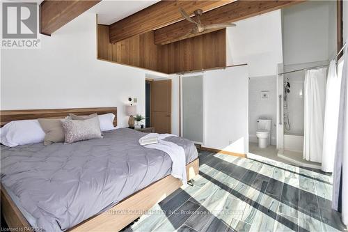 505424 Grey Road 1, Georgian Bluffs, ON - Indoor Photo Showing Bedroom